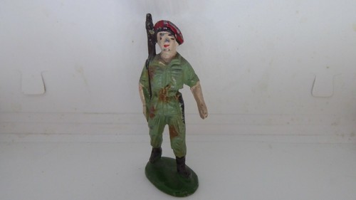 Quiralu soldat soldier - soldier,