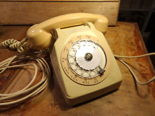 Téléphone Fixe PTT SOCOTEL S63 à Cadran /Ivoire/avec Ecouteur/Vintage 80's