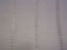 ZWEIGART. RARE COUPON TOILE BRODER LIN AJOURE IVOIRE.85x49.POUR TOUTES BRODERIES