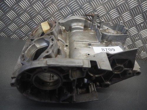 Suzuki t250 1974 crankcase - suzuki,