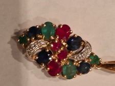 pendentif or 18 carats rubis émeraude saphir tout petits diamants or jaune