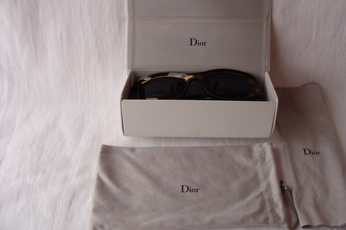 Lunettes soleil christian - de,