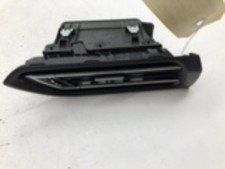 Aerateur tableau de bord avant gauche PEUGEOT 308 2 SW PHASE 1 BREAK 96778765