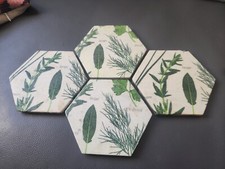 4 tomettes Peintes de salernes