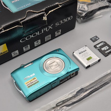 Great Nikon Coolpix S3300 16MP 6x Digital Compact Camera, Charger, 8GB SD, Case