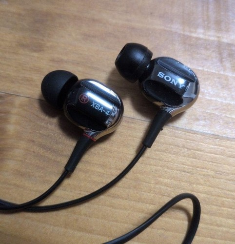 Sony xba ear wired - in,