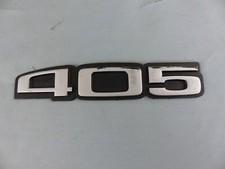 PEUGEOT 405 logo insigne emblème sigle monogramme hayon coffre en plastique
