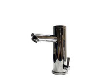 Robinet de lavabo sur pied