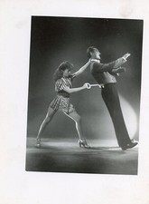 PHOTOGRAPHIE PUBLICITAIRE AUTOMATE CIRQUE MUSIC HALL CABARET  1950