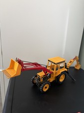 tracteur britains 1/32 Volvo