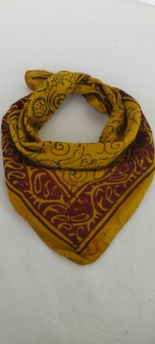 Echarpe imprimée bandana