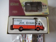 1/50 Saviem JL20 Frigorfique Jean Richard cirque Corgi Heritage EX 70908 Neuf