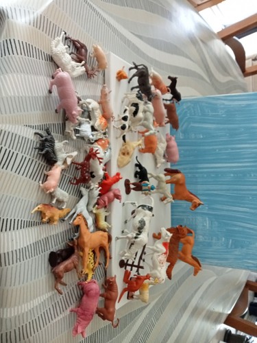 Figurines animaux basse cour