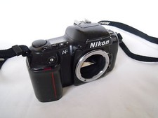 Appareil photo reflex argentique 35 mm Nikon F601 Boîtier nu