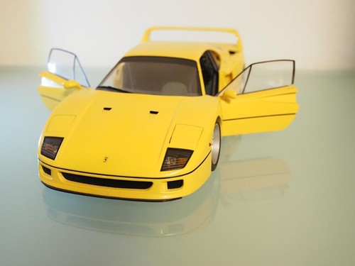 Kyosho ferrari f40 jaune - 1/18,