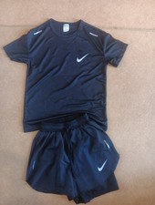 Ensemble Nike running short t