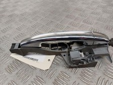 Poignee porte arriere droit