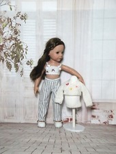 Tenue compatible aux poupées
