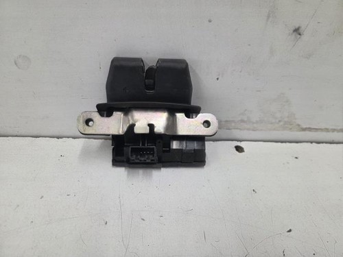 Serrure coffre ford fiesta - serrure,