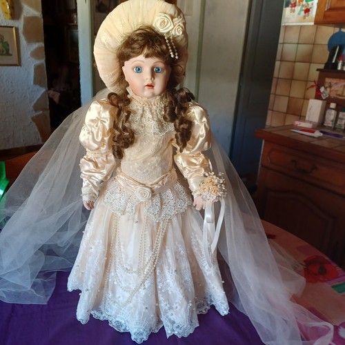 Belle poupee franklin - belle, **