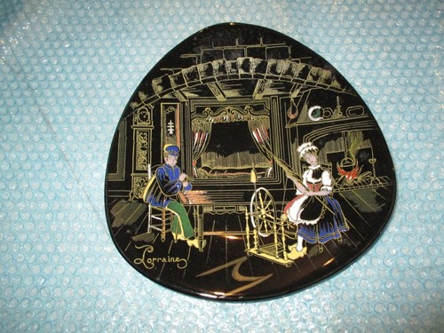 Assiette faïence noire - en,