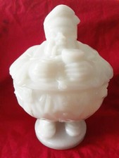 BONBONNIERE OPALINE  BLANCHE