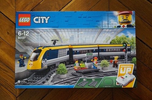Lego 60197 train de - le,