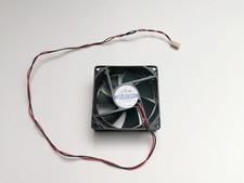 Ventilateur 80 mm Jamicon JF0825S1S-WR (12V 0,26A)