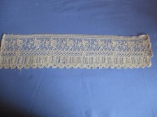 Volant dentelle main à l'aiguille point d'Alençon ancien XIXe
