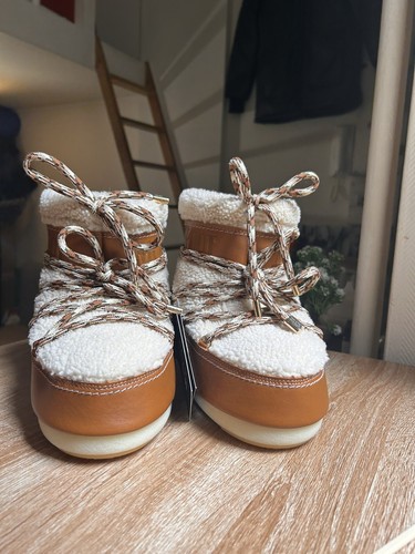 Boots chloé moon boot - boots,