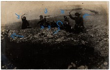 STURMTRUPP GRENADES À MAIN LANCEUR MASQUES À GAZ LUGER CASQUE ACIER PHOTO 1917 1918