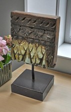 Ancien En Bois Floral