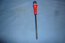 Tournevis Cruciforme Pozidriv Facom ErgoTwist AZD 4 X 200 Lame Ronde Brunie