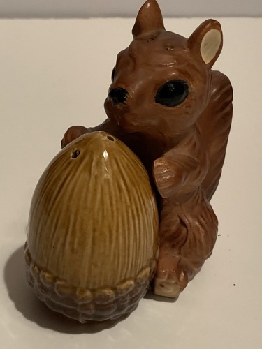 Vintage squirrel hugging - vintage,