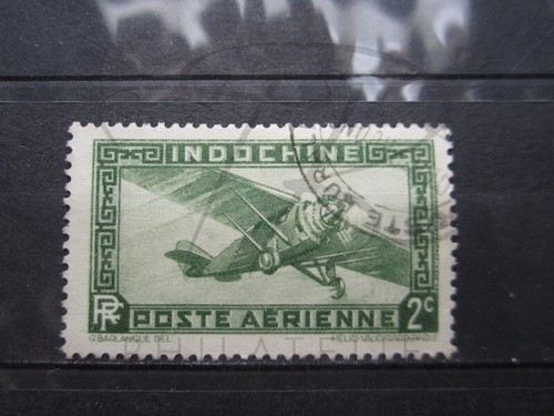 Beau timbre poste aerienne - aerienne, d