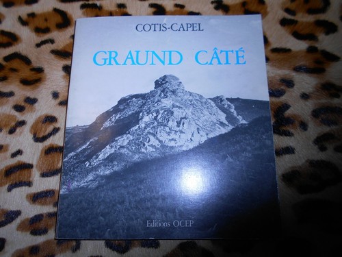 Cotis capel graund câté - :,