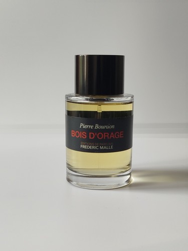 Bois orage eau de - ",