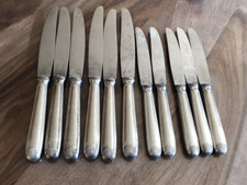 11 Couteaux de table dessert