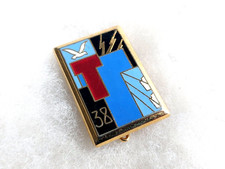 Un insigne militaire 38°