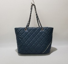 CHANEL Sac à épaule en