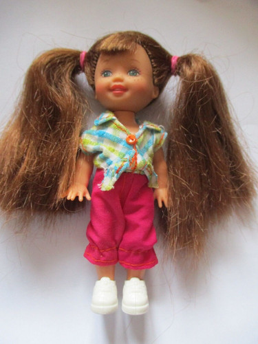 Barbie poupee marika - :,