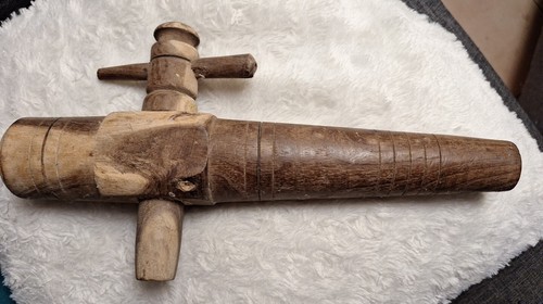 Ancien robinet bois 30 - , 30,