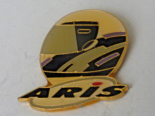 pin's pins badge auto moto