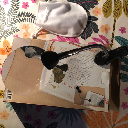 Loupe table pince neuve - loupe,