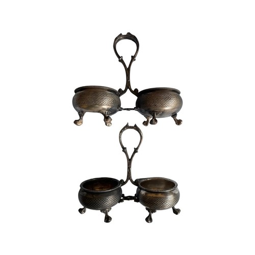 Deux doubles salières 1800