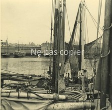 CONCARNEAU vers 1950 la ville le port les bateaux photo 16,9 x 16,8 cm Finistère
