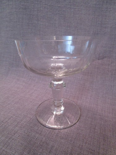 Belle coupe champagne - a,