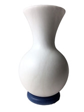 Vase en albâtre authentique