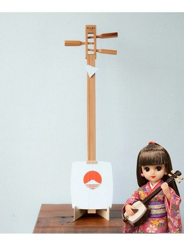 Sangenshi kikuoka shamisen - sangenshi,