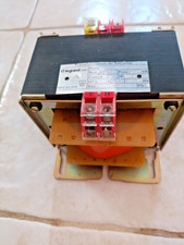 Transformateur monophasé legrand 400VA prim. 230V  sec. 24V